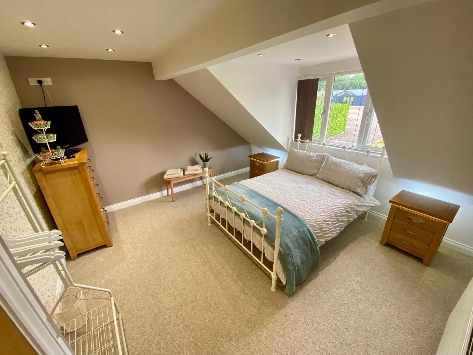 Countryside Family Home Keynsham Εξωτερικό φωτογραφία